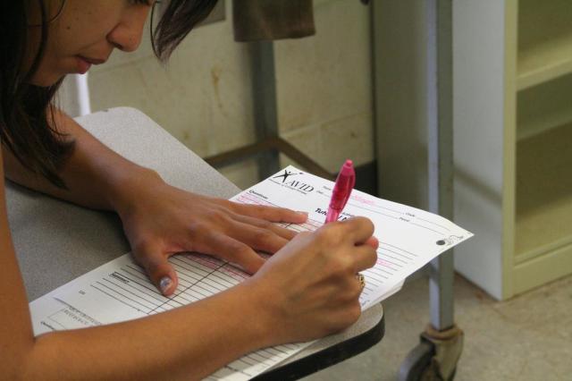 AVID Students Take Cornell Notes