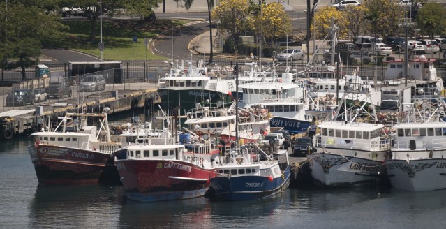 Port of Honolulu fishing boats1. 23 may 2016.