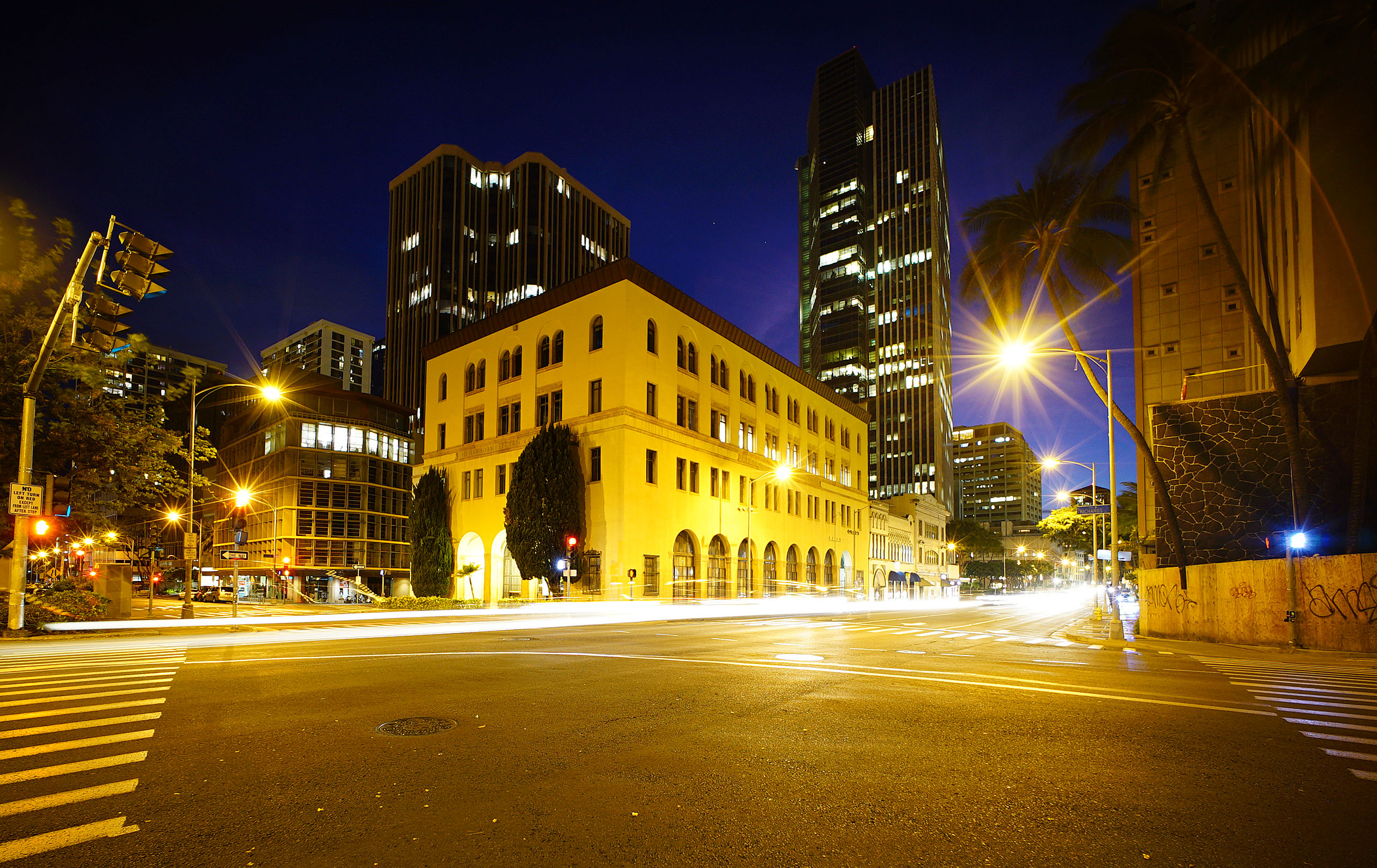 HEI Hawaiian Electric Building3. 1 june 2016