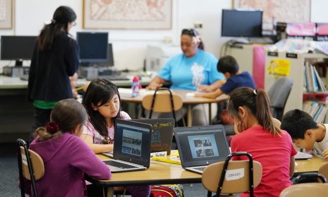 Kaahumanu Elementary School ELL classes in the school library.