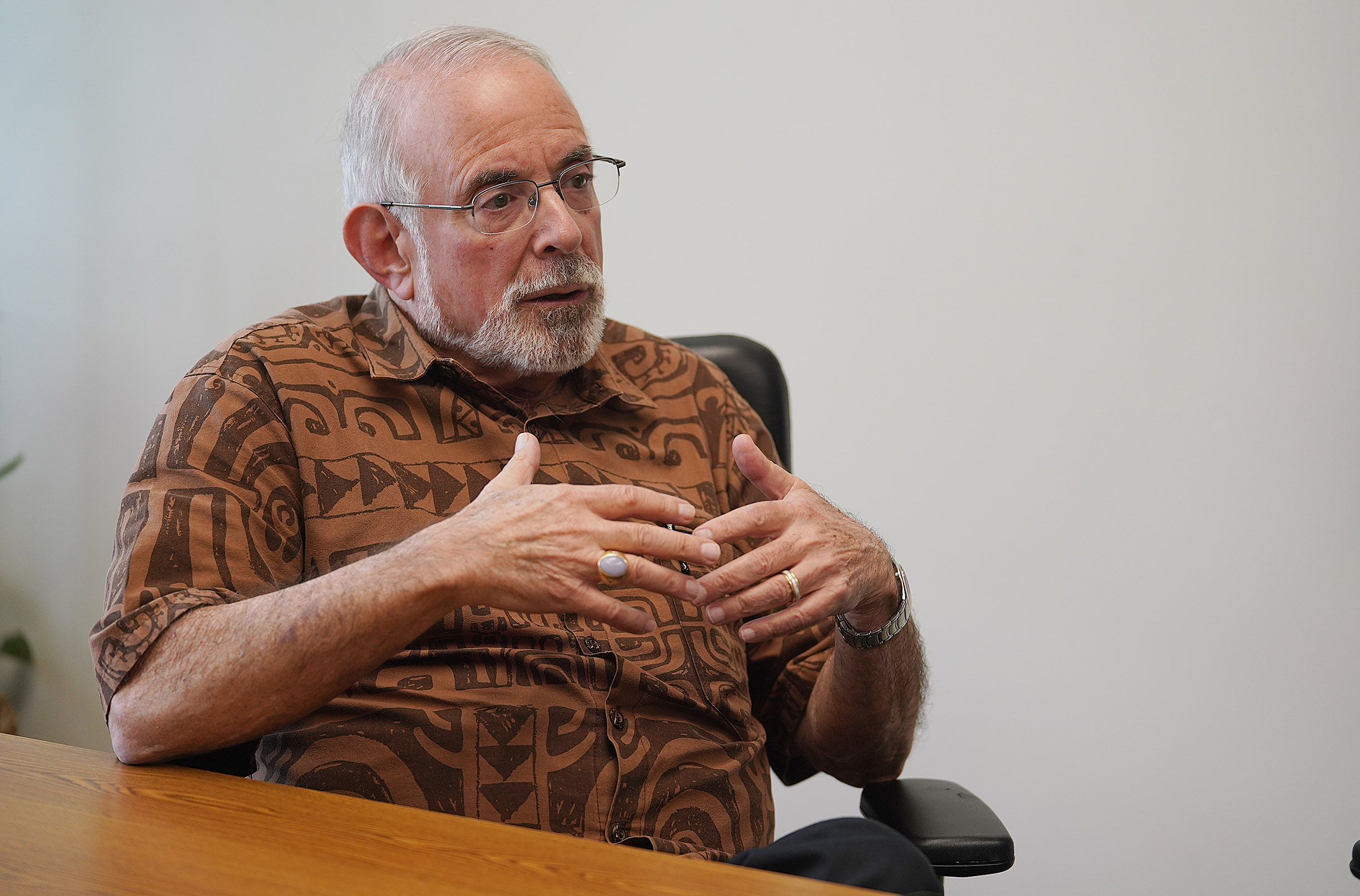 Honolulu Police COmmission Steven Levinson during editorial board meeting.