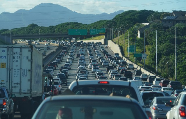 H1 Freeway Westbound Traffic.