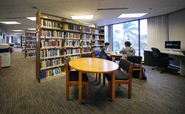 Hawaii Pacific University library located in the Waterfront Plaza.