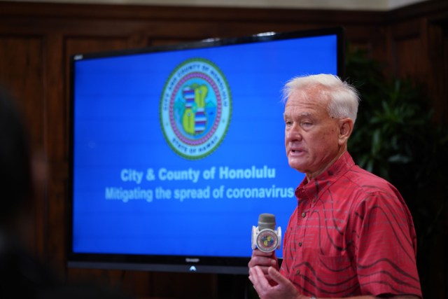 Mayor Kirk Caldwell gives a short presentation on what city essential services will be working during the Coronavirus/COVID19 outbreak on Oahu.