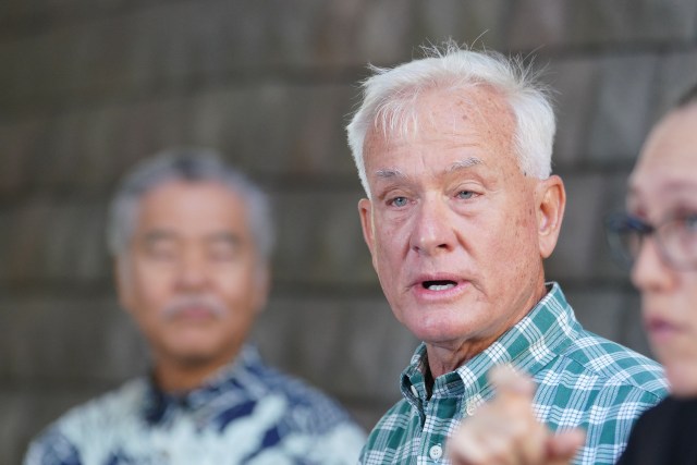 Mayor Kirk Caldwell at a press conference that Governor Ige announced 14 day quarantine for visitors arriving to Hawaii.
