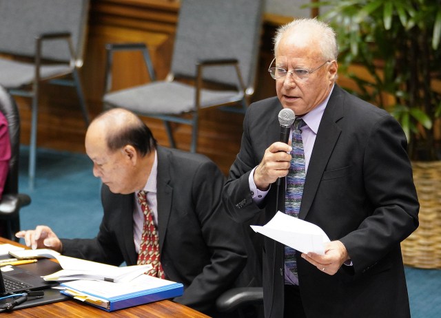 Senator Russell Ruderman carbon tax debate during crossover at the Legislature.