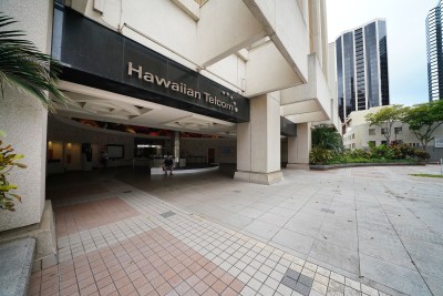 Hawaiian Telcom building on Bishop Street.