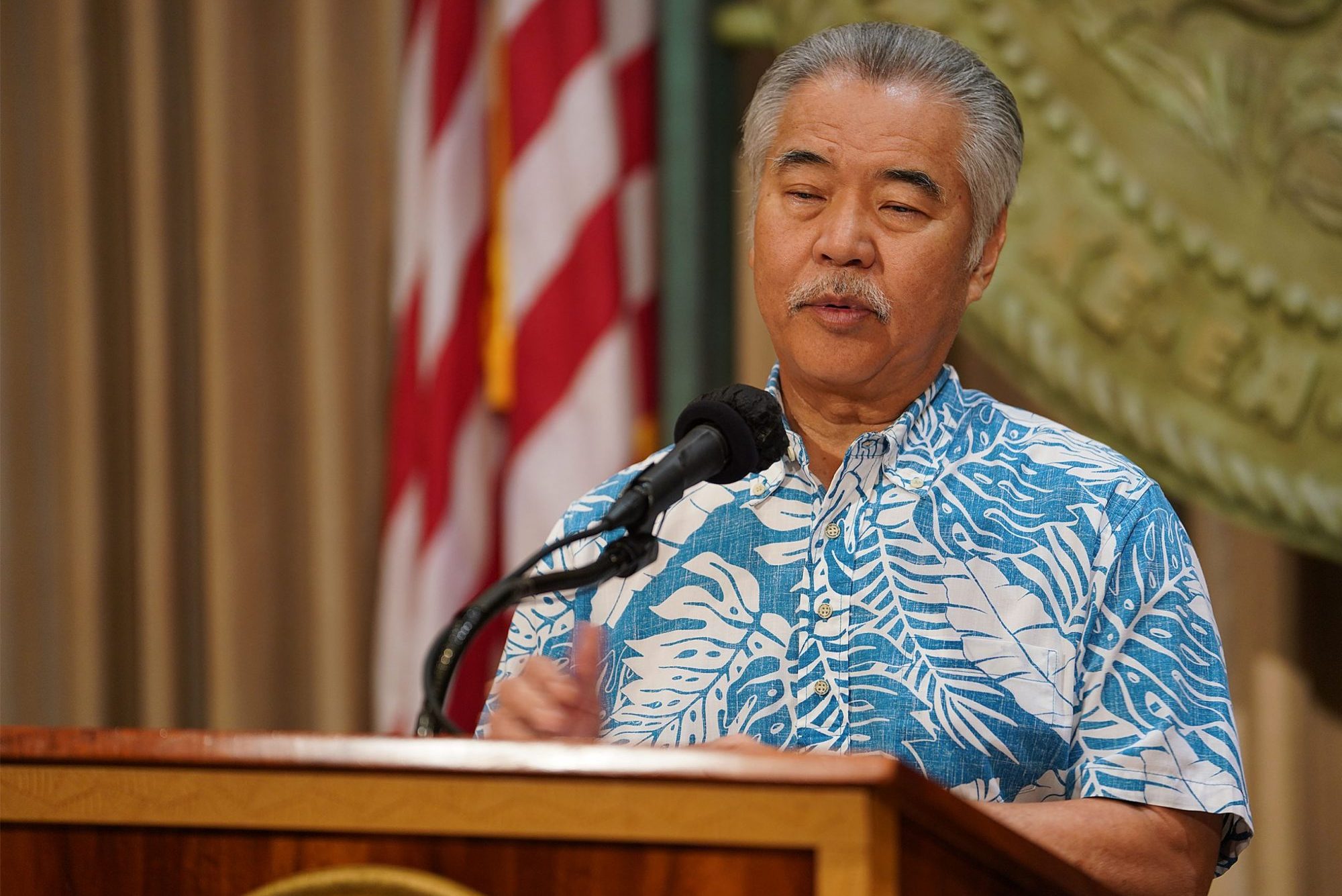 Governor David Ige during press conference announcing bills that he will veto at the Capitol.