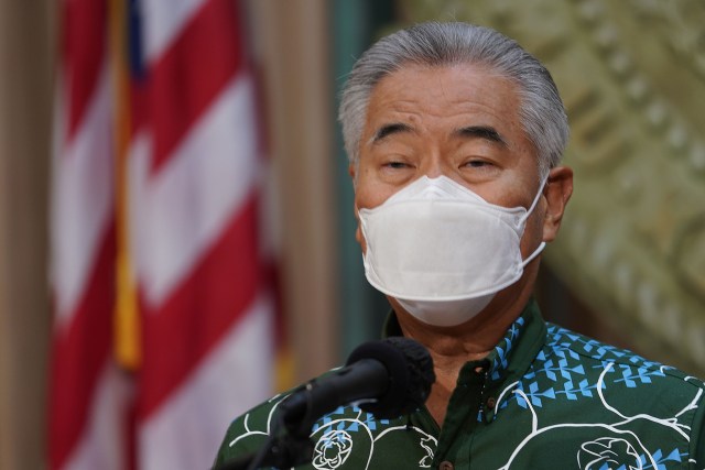 Governor David Ige holds a press conference with Department of Education Superintendent Keith Hayashi and Department of Health Director Elizabeth Char.