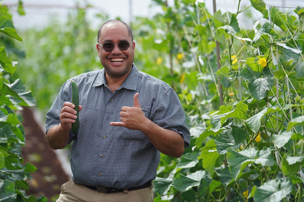 Senator Donovan Dela Cruz at Ho Farms in Wahiawa.