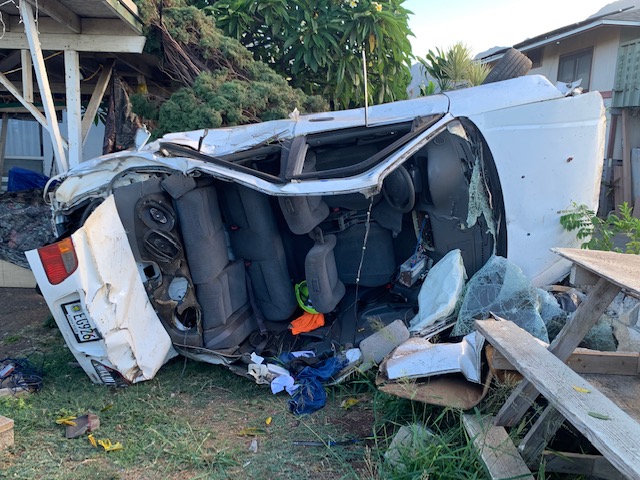 Makaha car crash