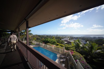 Sweeping panoramic view of the Rainbow Inn Aiea bed and breakfast.