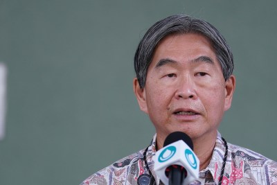 Board of Water Supply Manager and Chief Engineer Ernest Lau speaks to media about the closure of the Halawa well due to the US Navy’s fuel spill.