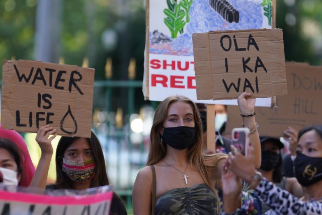 Oahu Water Protectors demonstrate in opposition to the Red Hill fuel tanks at the Capitol.