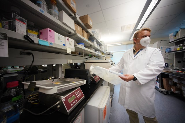 UH JABSOM Microbiology Lab Dr. Axel T. Lehrer.