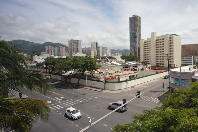 Sorabol and other structures are going to be razed for a rail related TOD project called The Park on Keaaumoku.