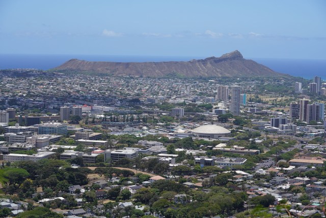 University of Hawaii at Manoa with a backdrop of Diamond Head as seen from Tantalus.