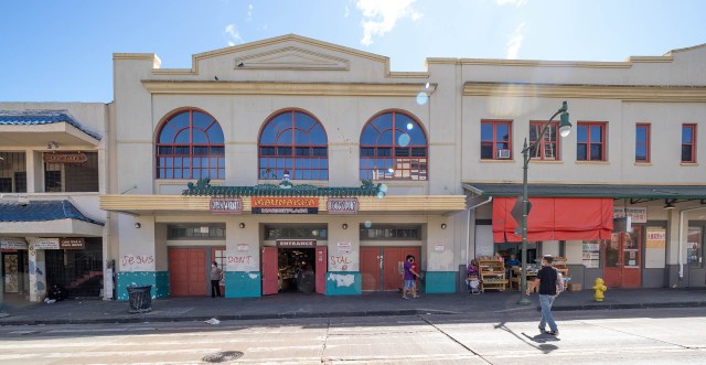 Maunakea Market in Chinatown