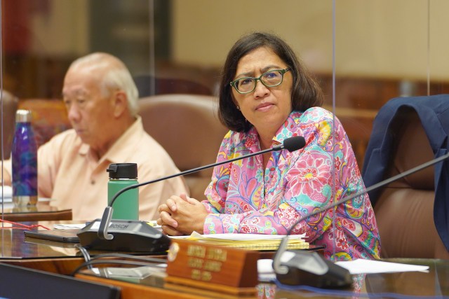 Honolulu City Council Vice Chair Esther Kiaaina with left, Calvin Say during floor session held at Honolulu Hale.