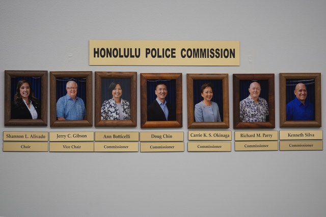 Honolulu Police Commission photographs at HPD.