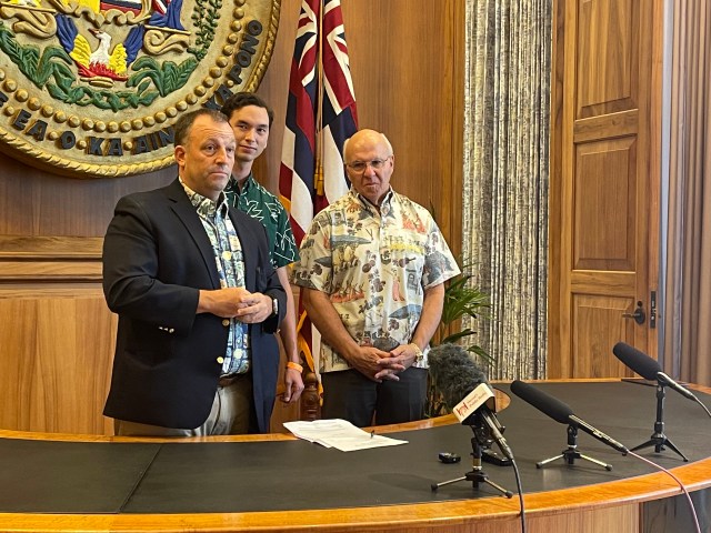 Two local nonprofits received $7.5 million in grants to address family homelessness in Hawaii.