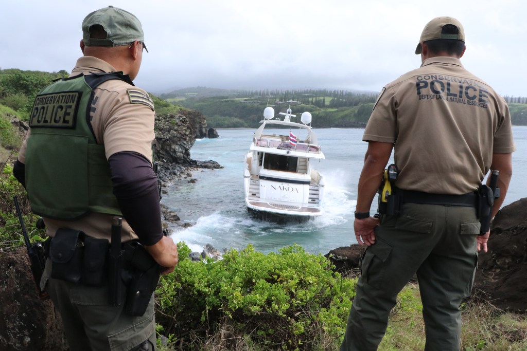 A luxury yacht ran aground on Maui on Feb. 20. (Courtesy: DLNR/2023)