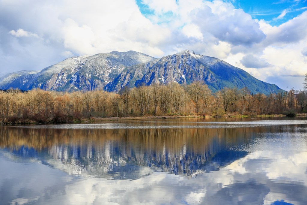 Reflection of Mount Si, WA-USA