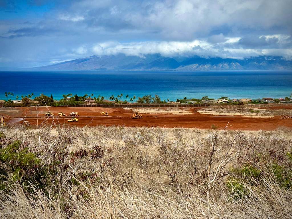 Construction crews work at the Pulelehua development in Kapalua in West Maui in October. (Nathan Eagle/Civil Beat/2023)