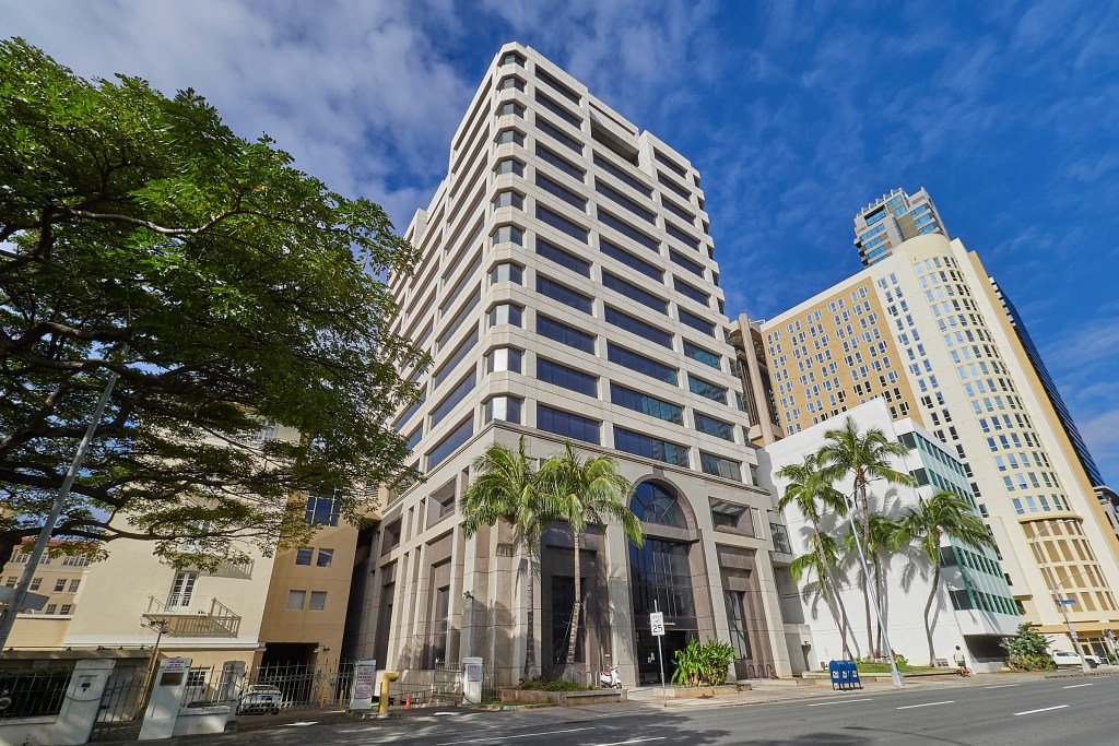 The Leiopapa A Kamehameha building (16 storeys) sits at 235 Sth Beretania Street