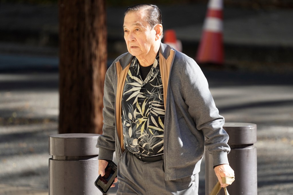 Dennis Mitsunaga arrives at the federal courthouse Wednesday, April 17, 2024, in Honolulu. From Christian Jedra’s April 15, 2024, story, “Businessman Dennis Mitsunaga and several of his associates are charged with conspiring to bribe former Honolulu prosecuting attorney Keith Kaneshiro, who is also charged in the case. Mitsunaga and his colleagues allegedly steered tens of thousands of campaign dollars to Kaneshiro’s campaign so he would pursue a meritless prosecution against a former Mitsunaga employee, Laurel Mau.” (Kevin Fujii/Civil Beat/2024)