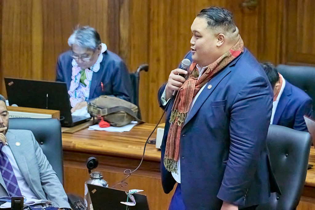 Members of the House debate the bills that came before them in this final session before the season ends, photographed May 1st, 2024. (David Croxford/Civil Beat/2024)