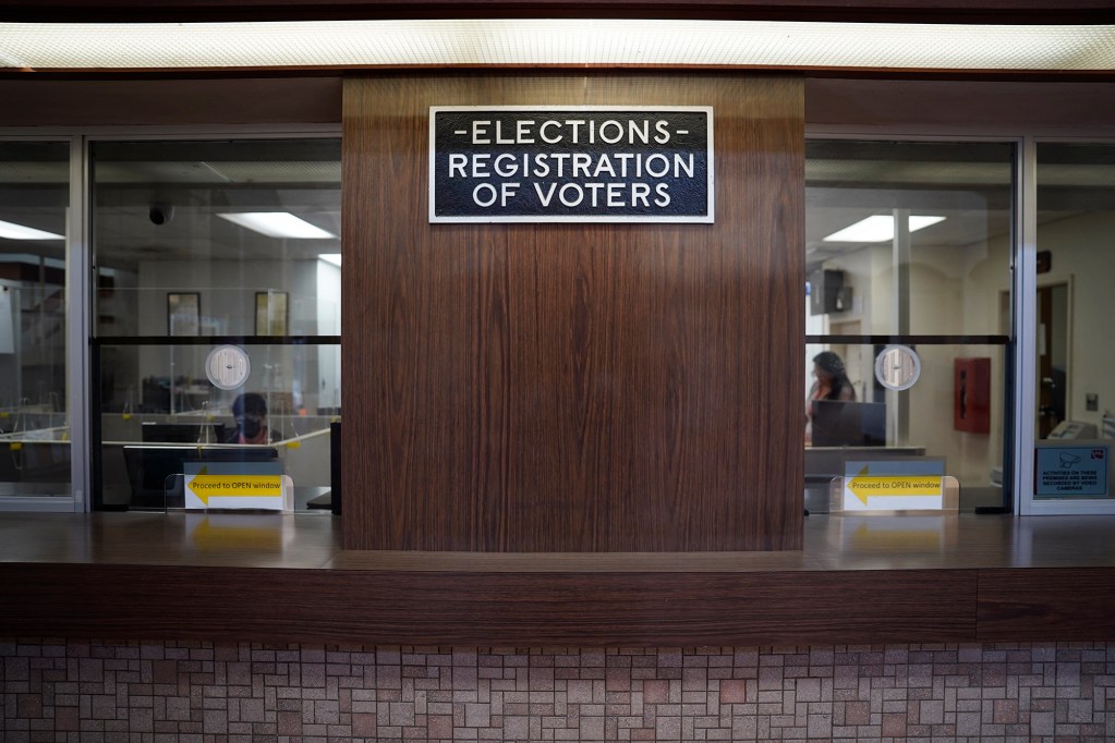 Honolulu Hale’s - Elections - Registration of Voters office is photographed on Tuesday, June 4, 2024, in Honolulu. (Kevin Fujii/Civil Beat/2024)