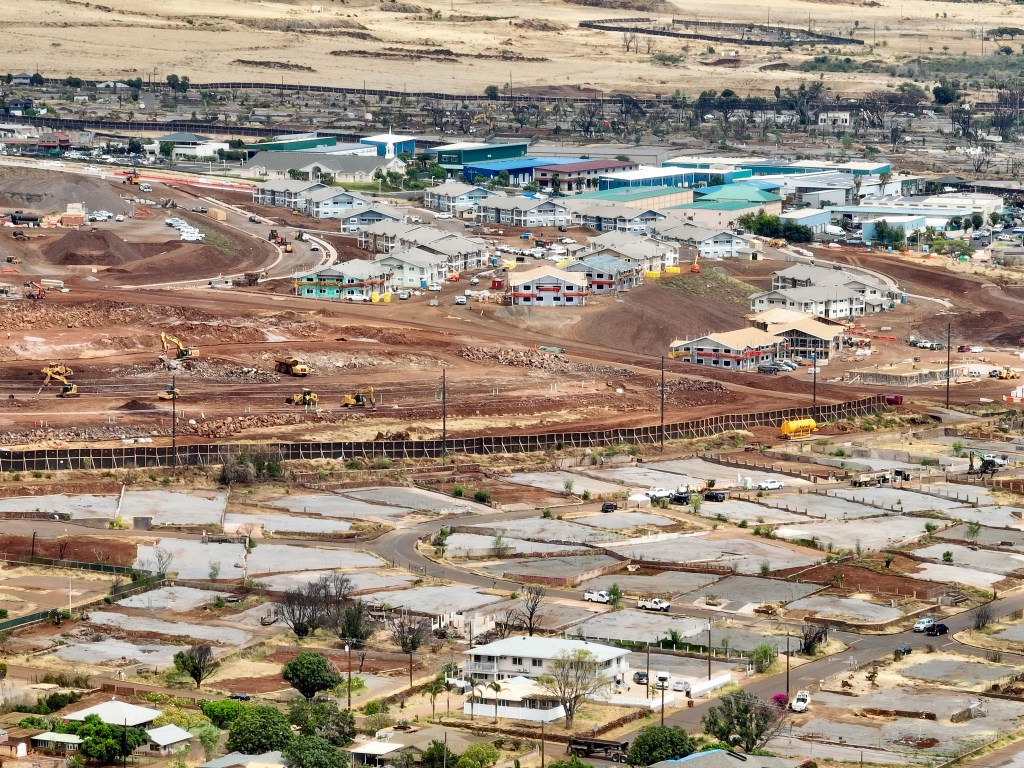 Hundreds of properties have now been cleared of fire debris, moving them one step closer to rebuilding in Lahaina. (Nathan Eagle/Civil Beat/2024)
