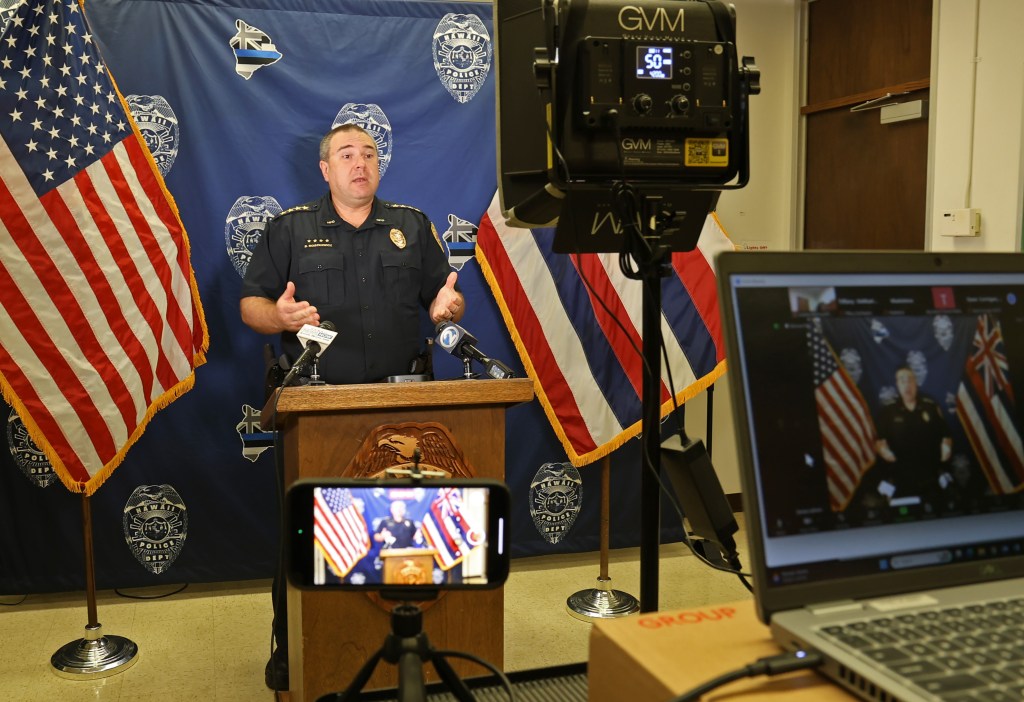 Hawaii Island Police Chief Ben Moszkowicz identified Albert Lauro, jr as a suspect in the 1991 murder of Dana Ireland during a press conference held in Hilo late Monday afternoon. Photo: Tim Wright
