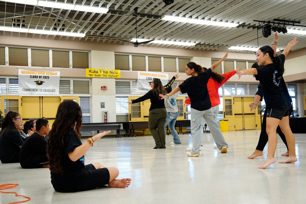 NPAC students rehearse in the Nanakuli High and Intermediate School Multi-Purpose Cafe Thursday, Aug. 212, 2024, in Waianae. (Kevin Fujii/Civil Beat/2024)