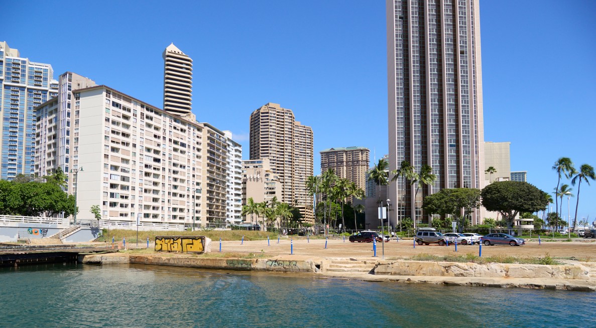 A trip around the Ala Wai Boat harbor courtesy of Kate Thompson to view some of the dereliction of piers and moorings in one of the StateÕs more prestigious harbors.(David Croxford/Civil Beat/2025)