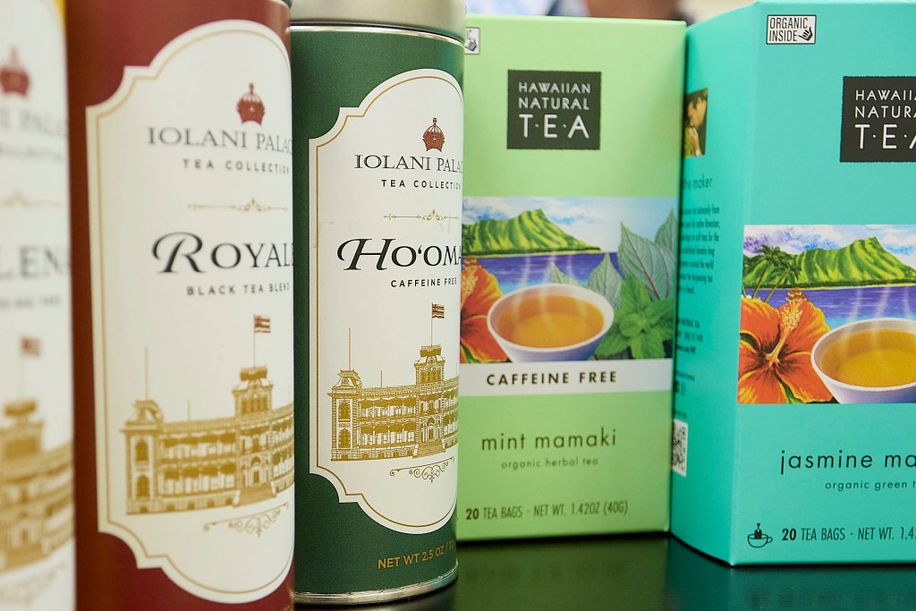 Byron Goo processes Mamaki Tea into pure 100% Mamaki Tea as well as blends that include Mint and other herbs and spices.  A new bill presently on the Governor’s Desk for signing would eliminate Goo’s ability to see the blends and place his entire business into a precarious situation, possibly forcing it’s closure.(David Croxford/Civil Beat/2025)