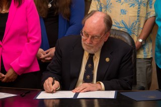 League of Women Voters Debunks Governor’s Take on Disclosure Bill