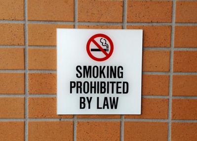 Hawaii May Become First State to Raise Smoking Age to 21