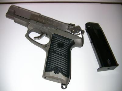 Hawaii Gun Control Measure Ticks Off Firearms Fan
