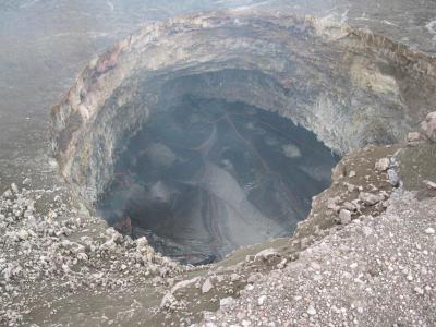 Lava Lake Rises on Hawaii’s Kilauea