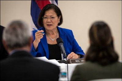 Hirono: Estimated 7,000 Hawaii Immigrants Will Benefit from Obama Action
