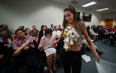 Senate Committee Passes Bill to Decriminalize Marijuana