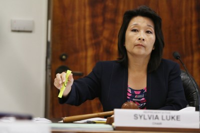 House Committee Snips $226 Million Off Ige’s Budget Request