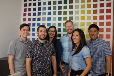 Cyber Bytes: Startup Brings Holiday Invitations Into Smartphone Era