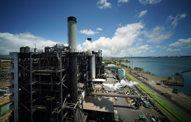 HEI HECO Waiau power plant overview1. 14 april 2016.