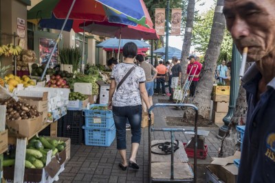 The Street: Markets Spring To Life In Chinatown’s Morning Ritual