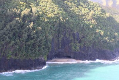 1 Dead, 2 Missing In Tour Helicopter Crash Off Na Pali Coast
