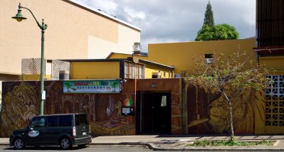 Kaimuki: Sprucing Up A Business District That ‘Totally Depends On Local’