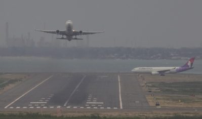Study: Air Travel Didn’t Lead To Virus Spread In Early Days Of Pandemic